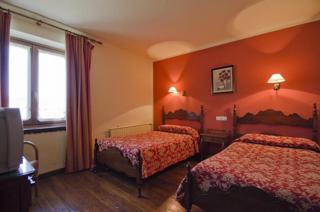 Hostal Ayestaran I Lekunberri Exterior foto