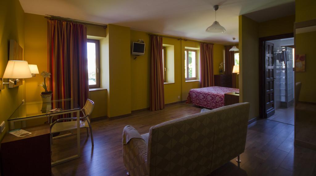 Hostal Ayestaran I Lekunberri Exterior foto